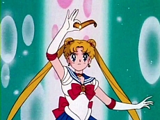 Sailor_Moon_lancio_diadema_cristallo_di_luce__006.jpg