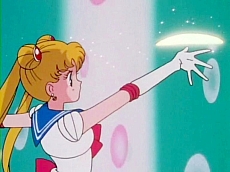 Sailor_Moon_lancio_diadema_cristallo_di_luce__016.jpg