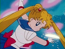 Sailor_Moon_lancio_diadema_cristallo_di_luce__026.jpg