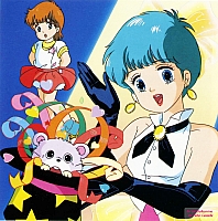 Emi-fuoriscena001.jpg